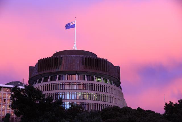 新西兰议员因被控多次行窃黯然辞职